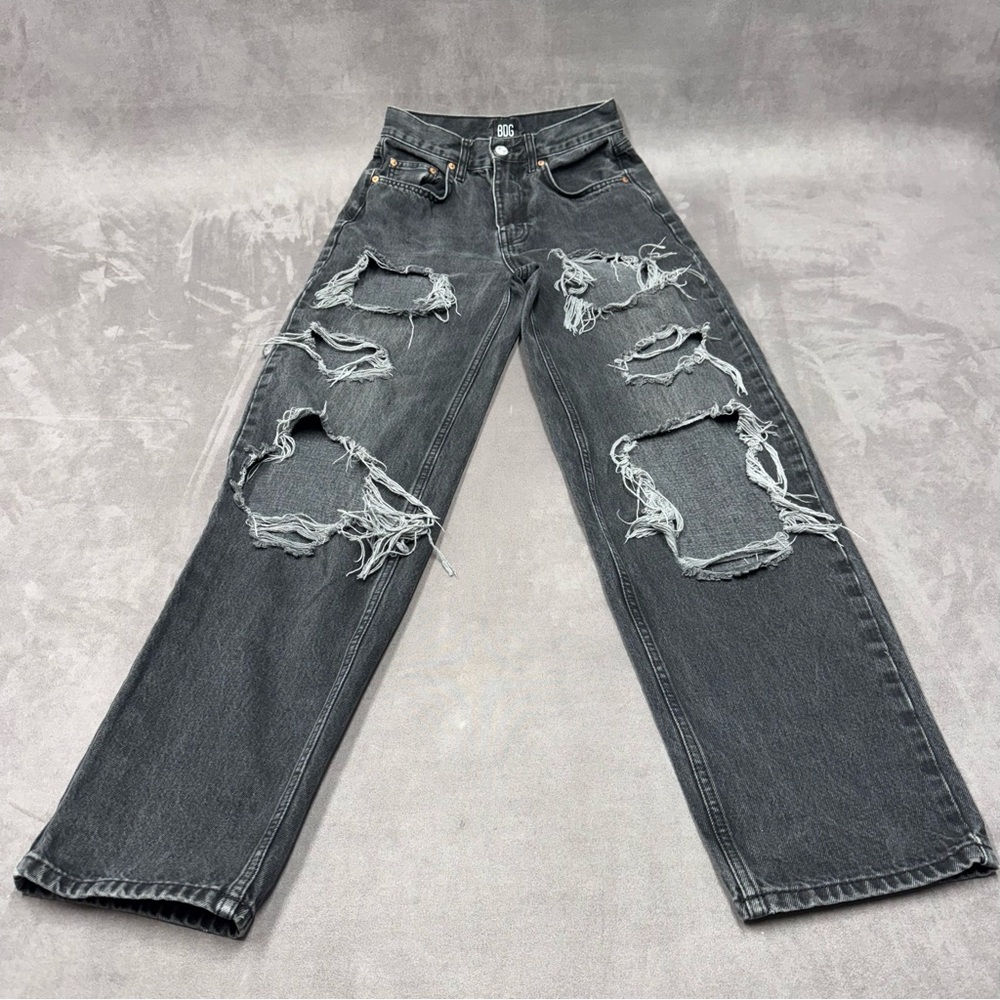 Urban outfitters BDG Distressed boyfriend Relaxed Jeans wash black denim 26